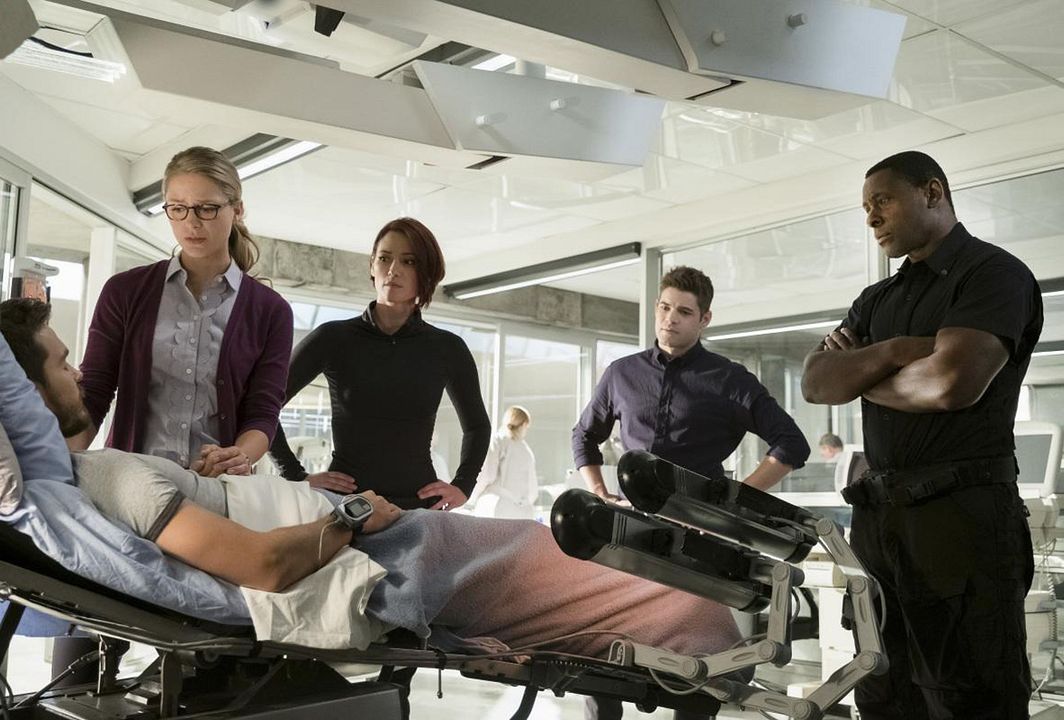 Supergirl : Foto Melissa Benoist, Chyler Leigh