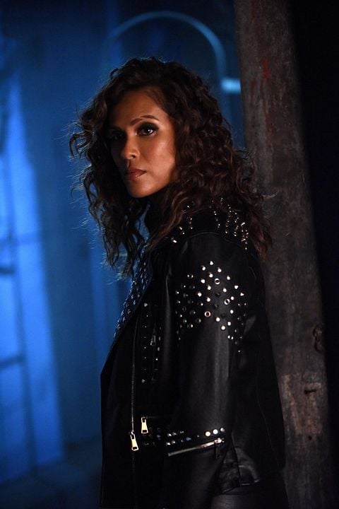 Lucifer : Foto Lesley-Ann Brandt