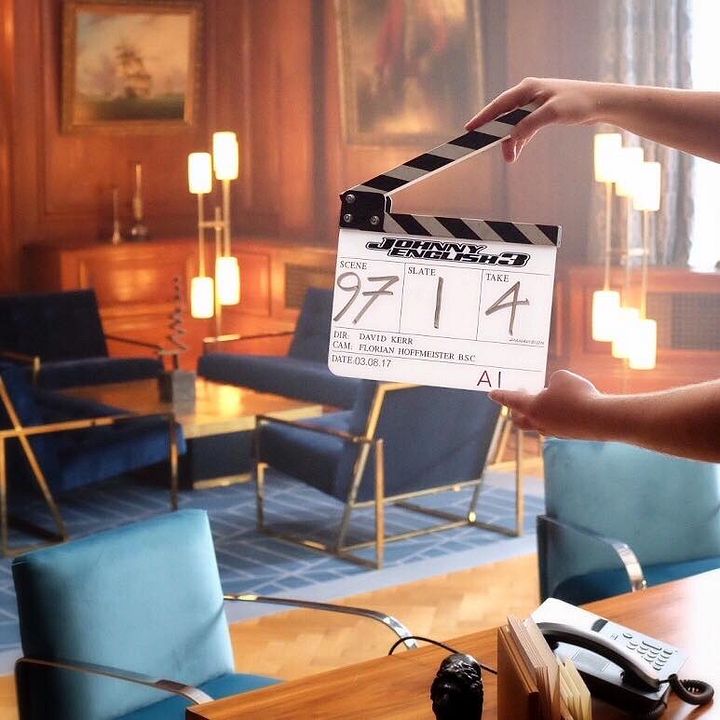 Johnny English: De nuevo en acción : Cobertura de revista