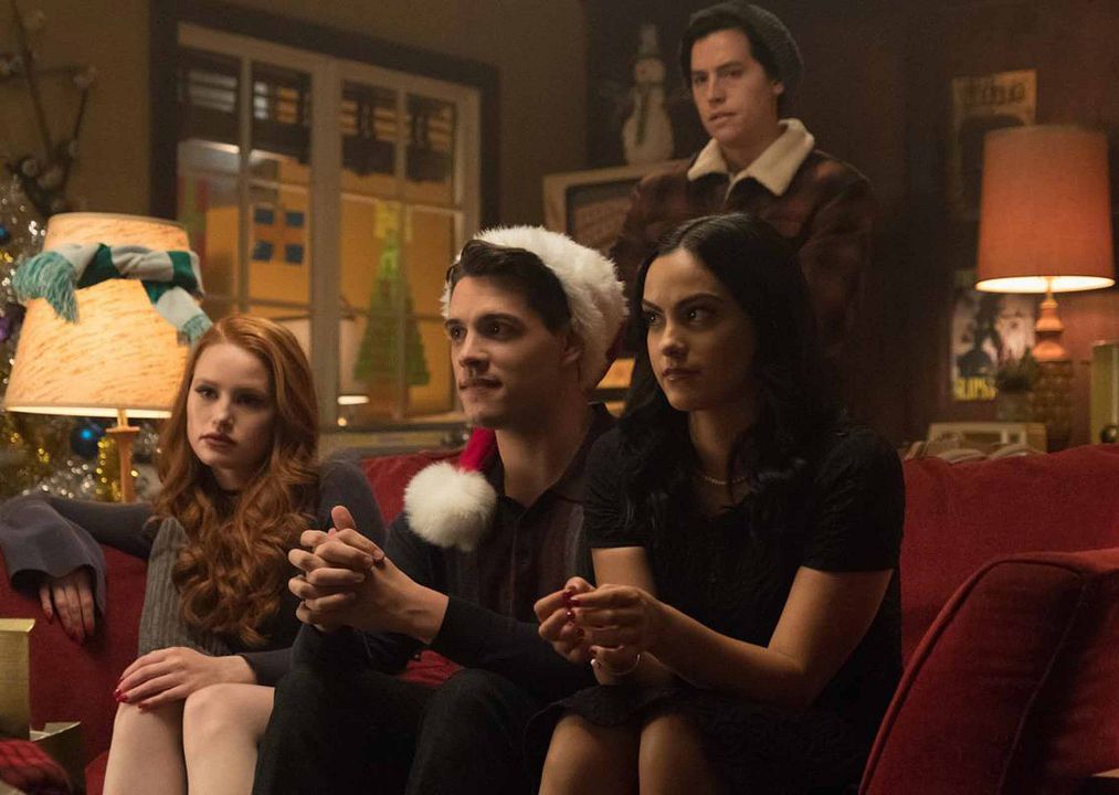 Riverdale : Foto Madelaine Petsch, Camila Mendes, Cole Sprouse