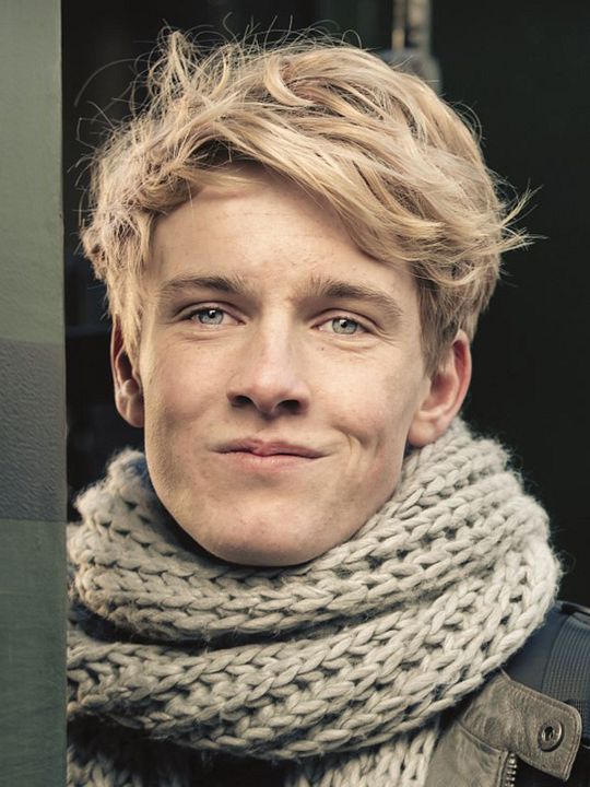 Póster Louis Hofmann