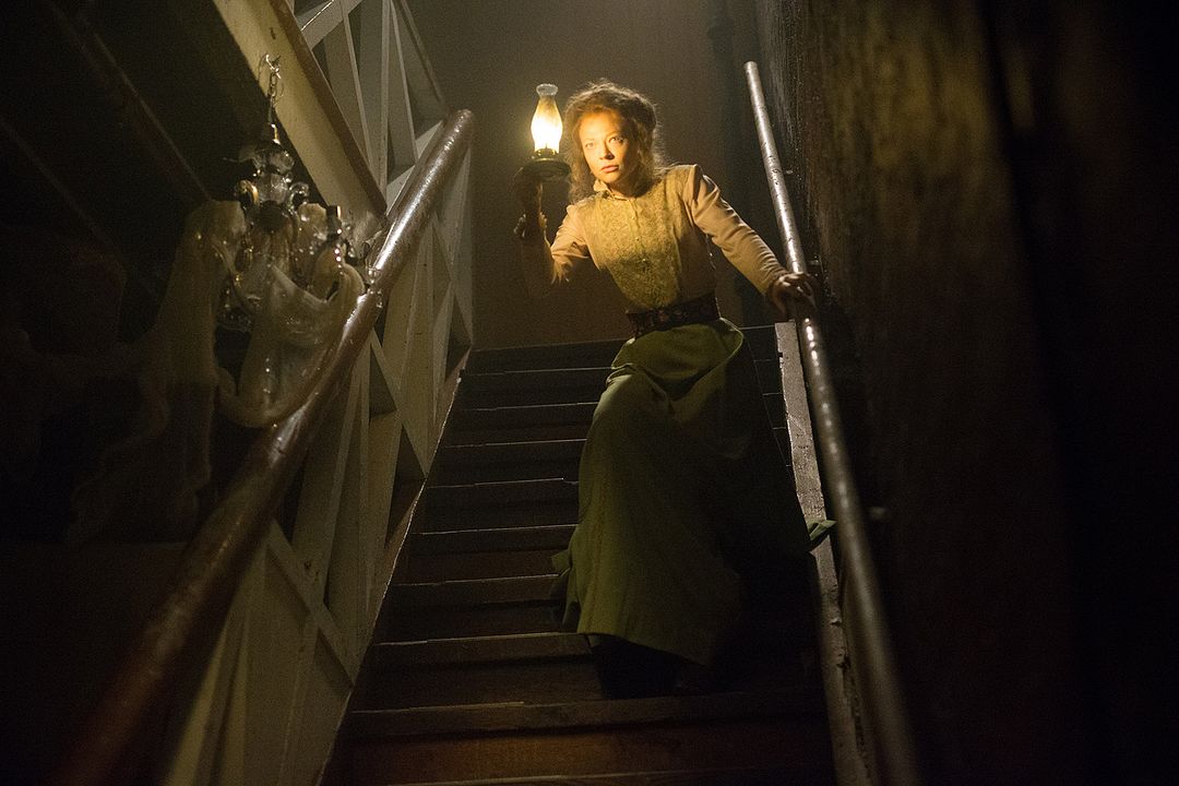 La maldición de la casa Winchester : Foto Sarah Snook