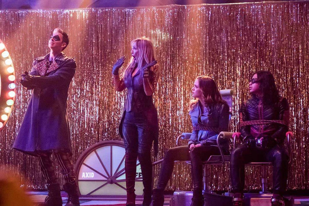 Flash : Foto Carlos Valdes, Danielle Panabaker