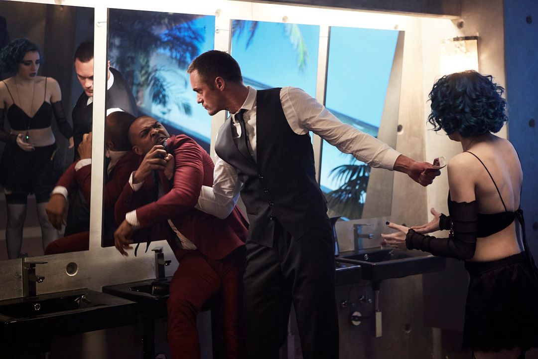 Mudo : Foto Alexander Skarsgård