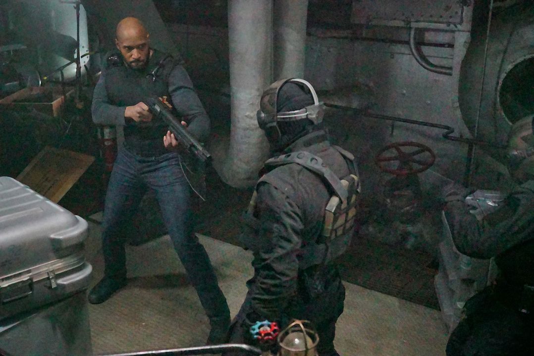 Agentes de S.H.I.E.L.D. : Póster Henry Simmons