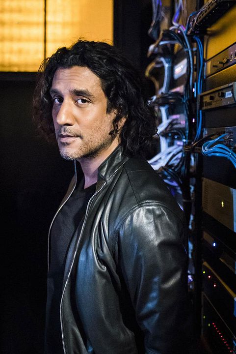 Foto Naveen Andrews