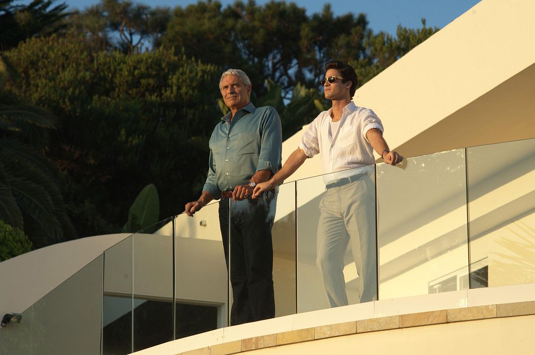 American Crime Story : Foto Darren Criss, Michael Nouri