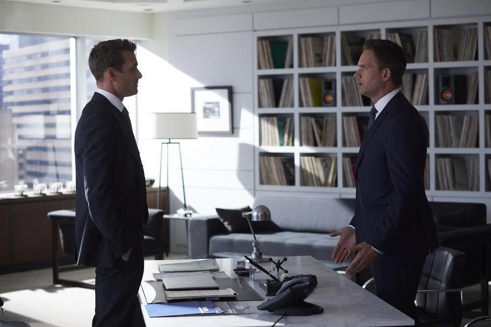 Suits : Foto Patrick J. Adams, Gabriel Macht