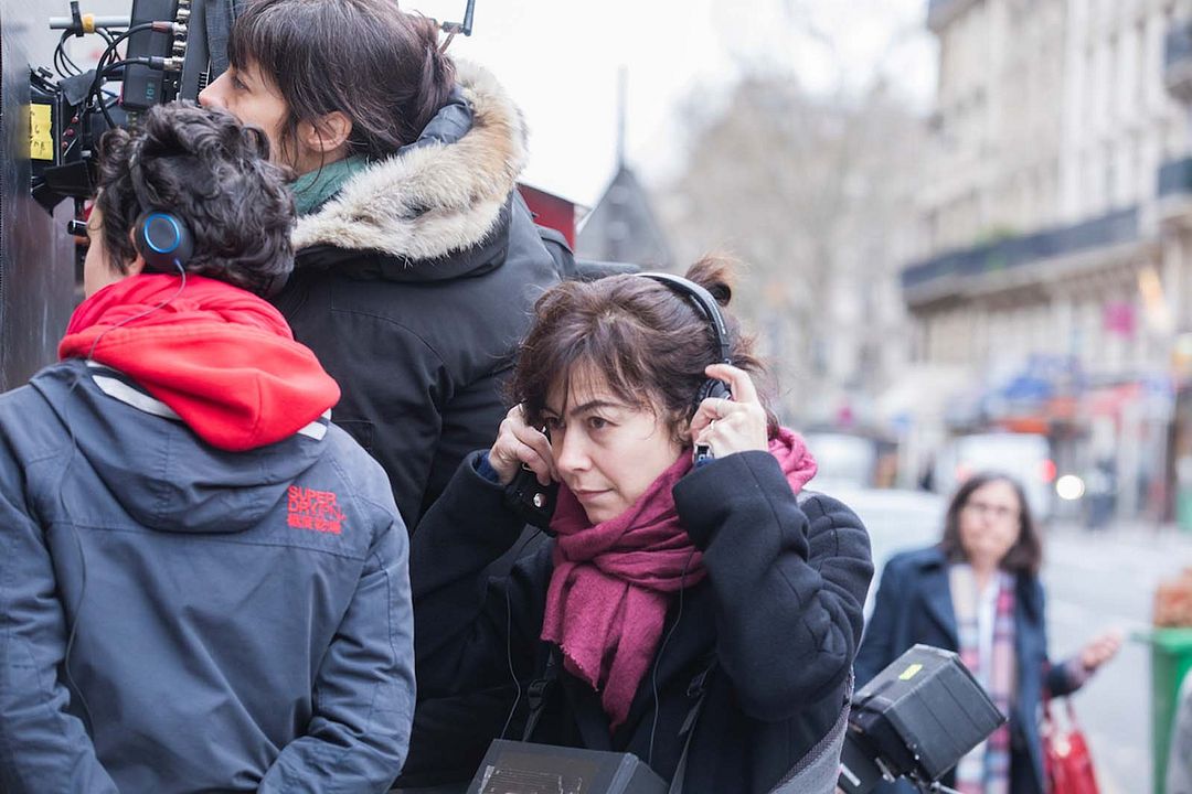 I Am Not An Easy Man : Foto