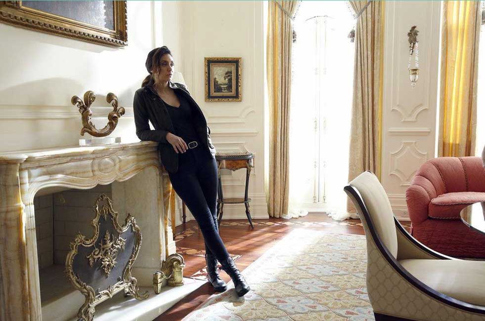 The Blacklist : Póster Mozhan Marnò