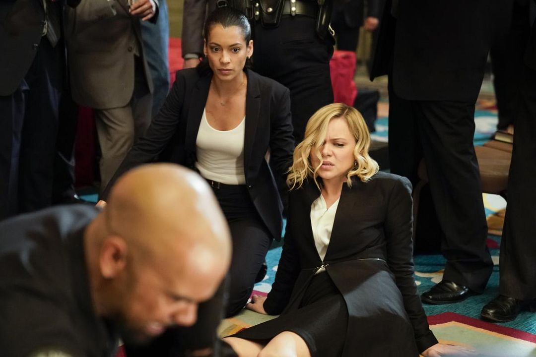 S.W.A.T. : Foto Stephanie Sigman