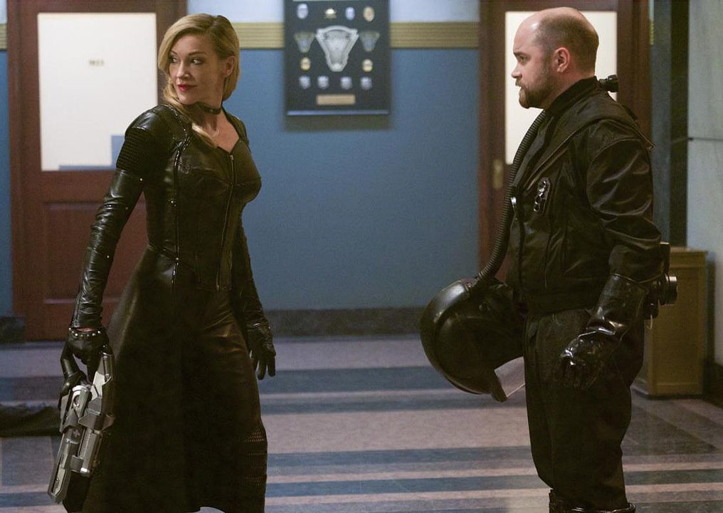 Flash : Foto Katie Cassidy, Ryan Alexander McDonald