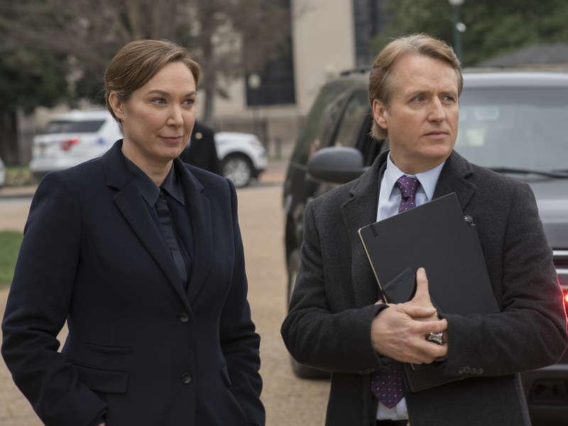 Homeland : Foto Linus Roache, Elizabeth Marvel