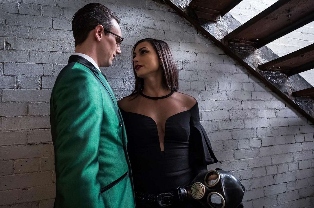 Foto Cory Michael Smith, Morena Baccarin