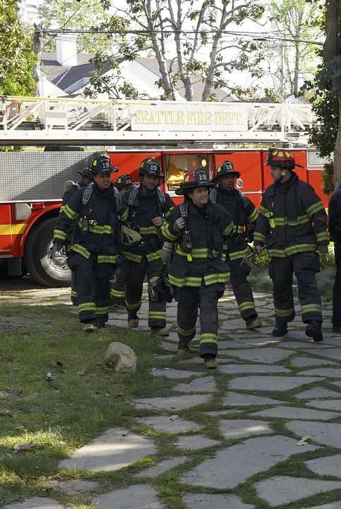 Estación 19 : Foto Jason George (II), Jay Hayden, Grey Damon, Barrett Doss