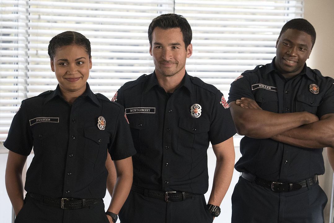 Estación 19 : Foto Jay Hayden, Barrett Doss, Okieriete Onaodowan