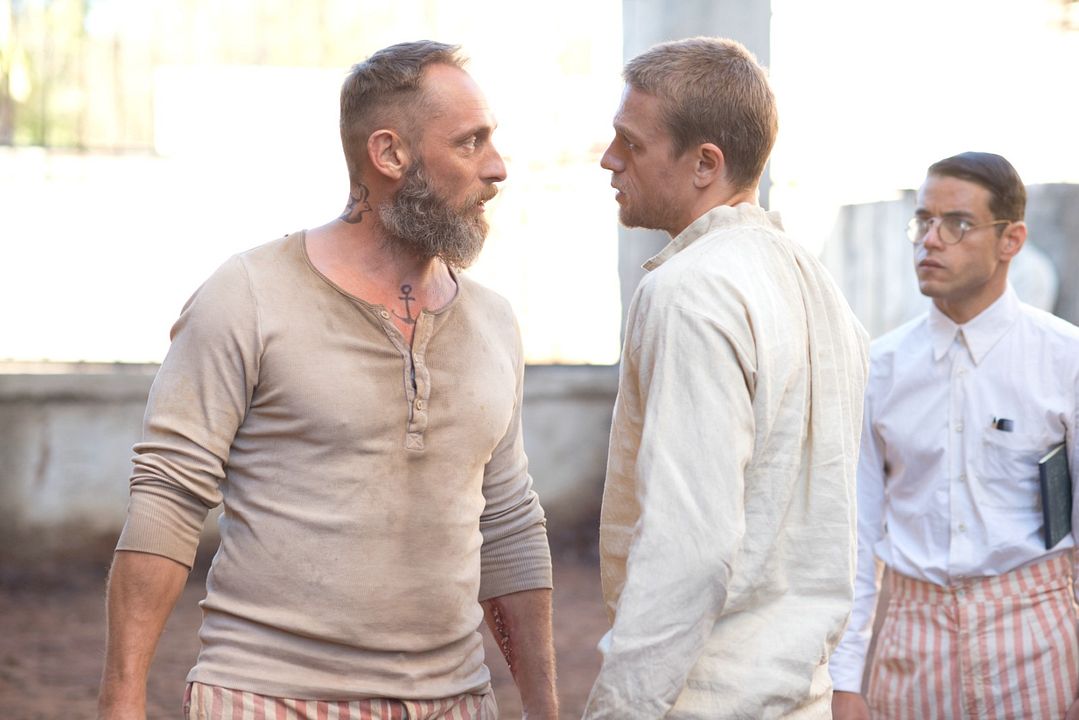Papillon : Foto Roland Møller, Charlie Hunnam