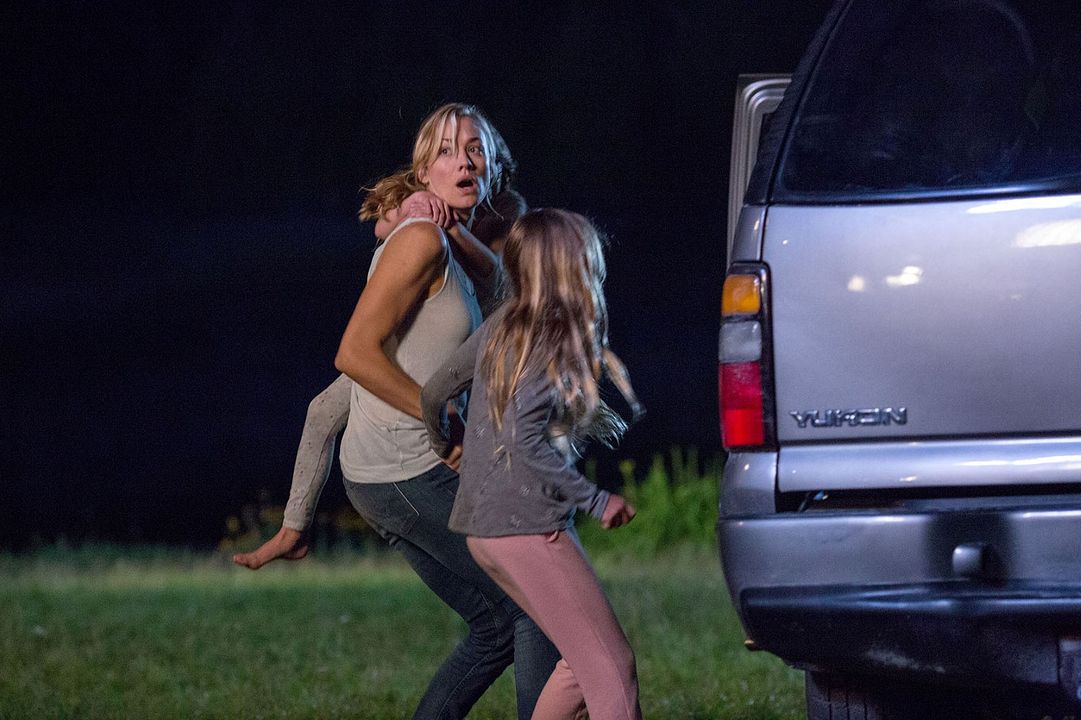 Él viene por ti : Foto Yvonne Strahovski