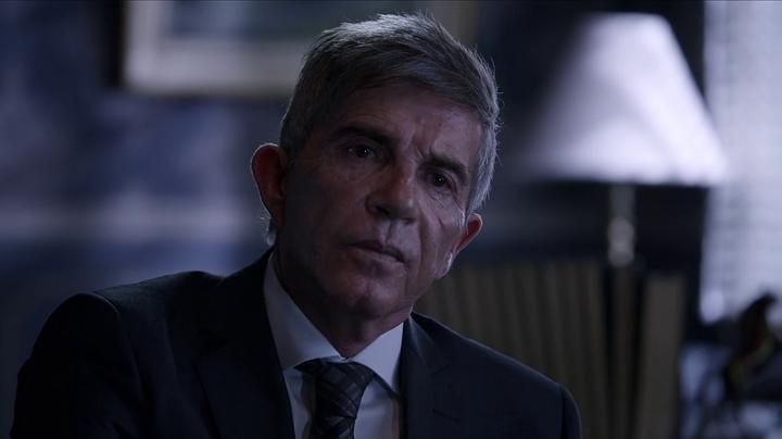 Sr. Ávila : Póster