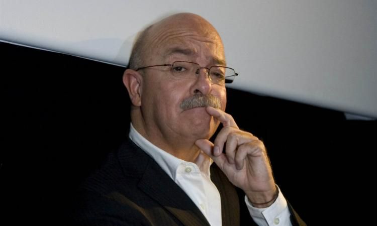 Póster Andrés Bustamante