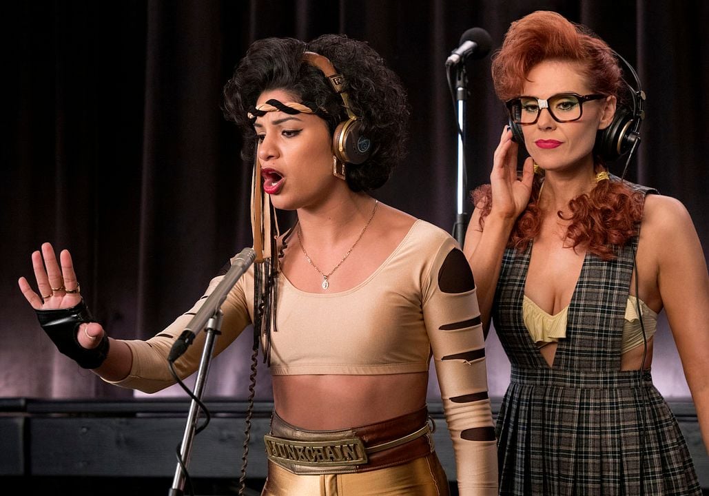 Glow : Foto Kate Nash