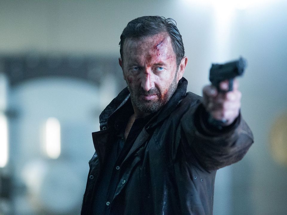 El gran huracán categoría 5 : Foto Ralph Ineson