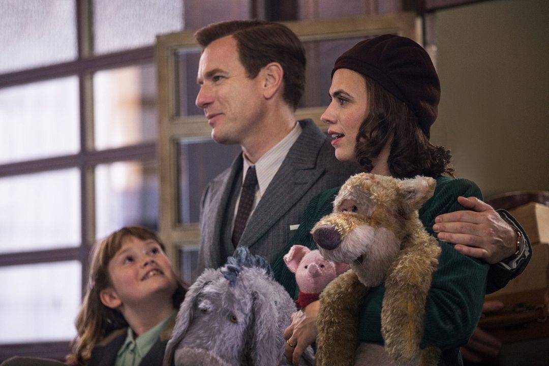 Christopher Robin: Un reencuentro inolvidable : Foto Ewan McGregor, Hayley Atwell