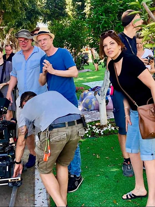 Crescendo - #Makemusicnotwar : Póster