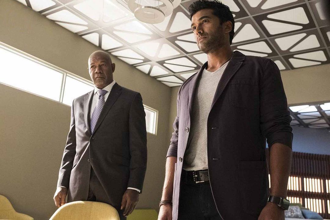 Foto Sendhil Ramamurthy, Dennis Haysbert