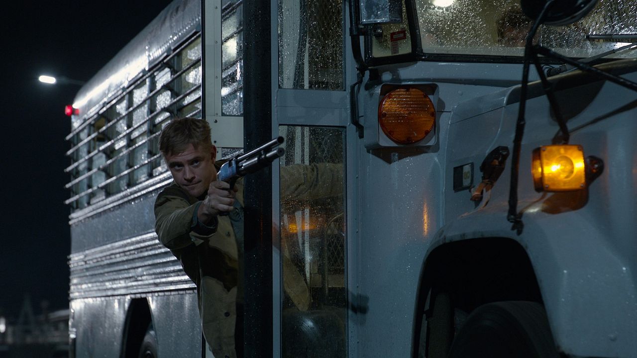 El depredador : Foto Boyd Holbrook