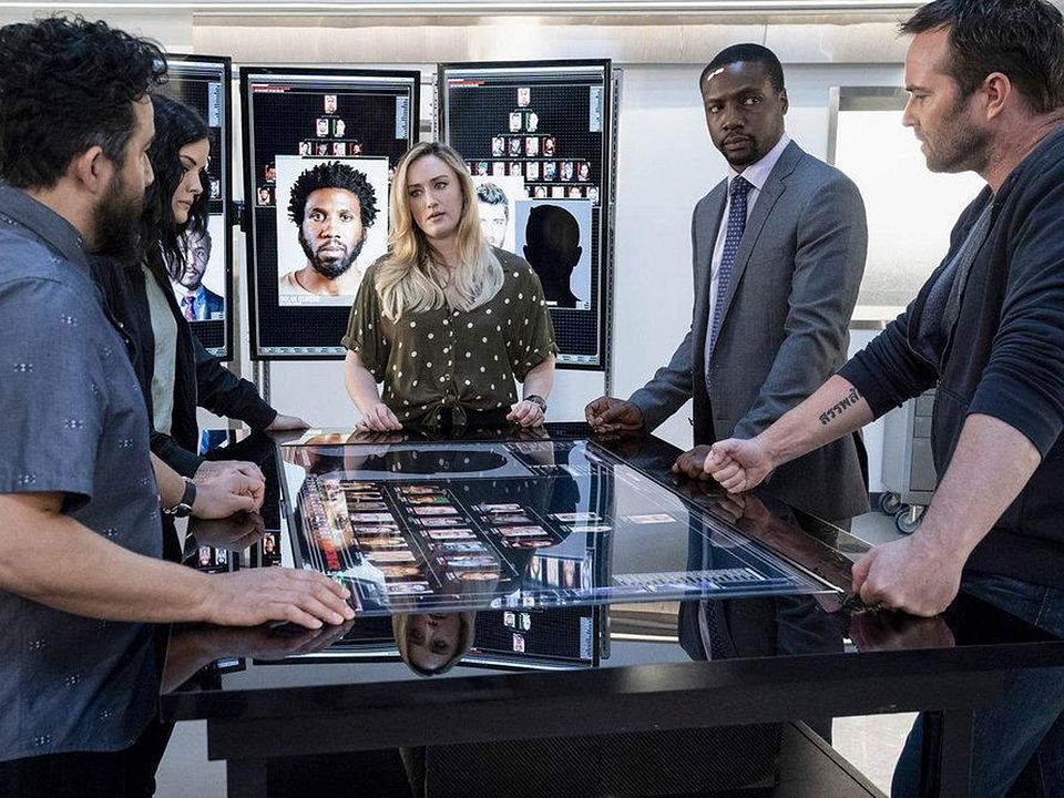 Blindspot : Foto Sullivan Stapleton, Ashley Johnson, Jaimie Alexander
