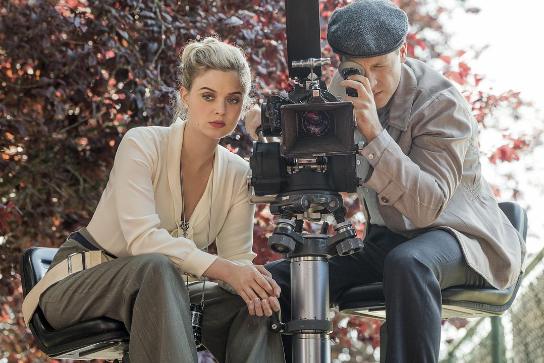 Foto Bella Heathcote