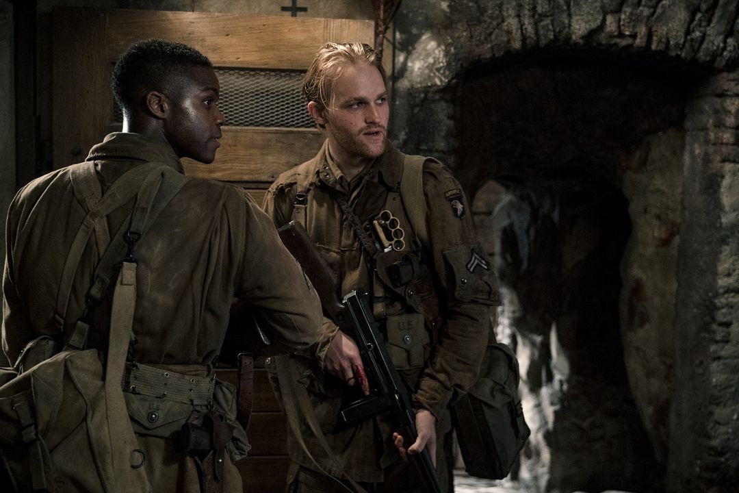 Operación Overlord : Foto Jovan Adepo, Wyatt Russell