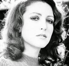 Foto Angélica María