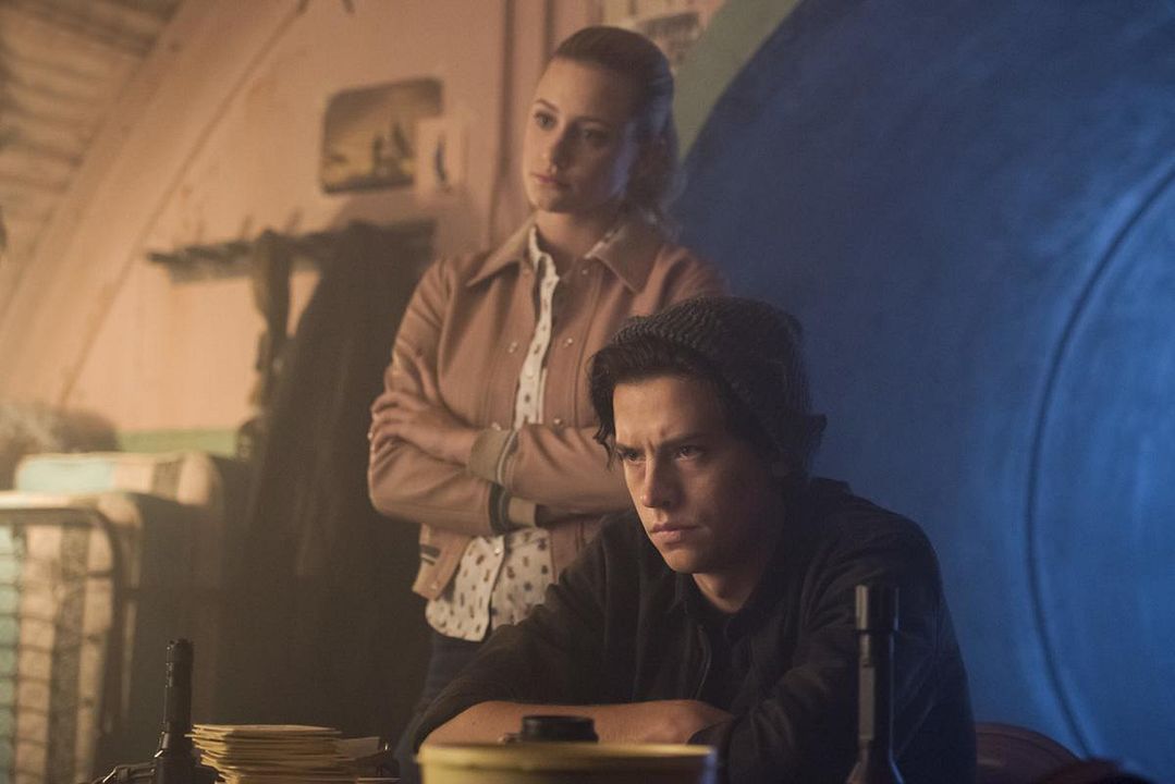 Riverdale : Foto Cole Sprouse, Lili Reinhart