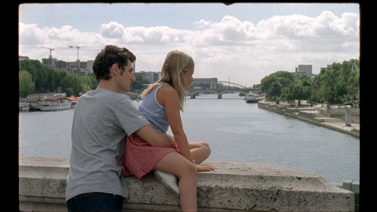 Amanda : Foto Vincent Lacoste, Isaure Multrier