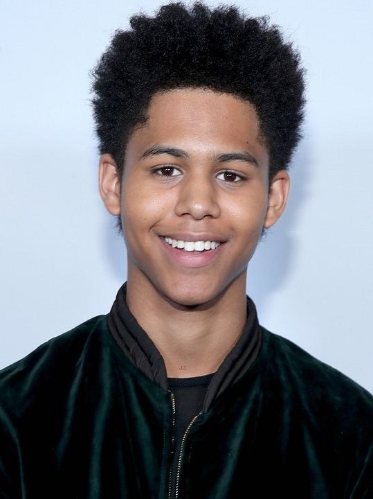 Póster Rhenzy Feliz