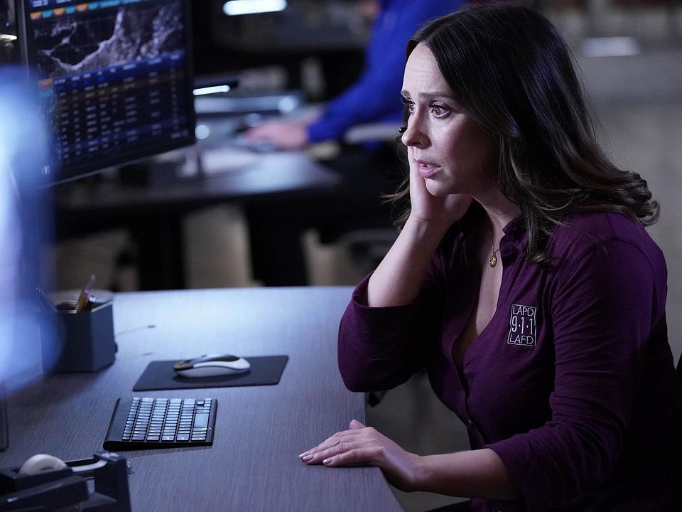 9-1-1 : Foto Jennifer Love Hewitt