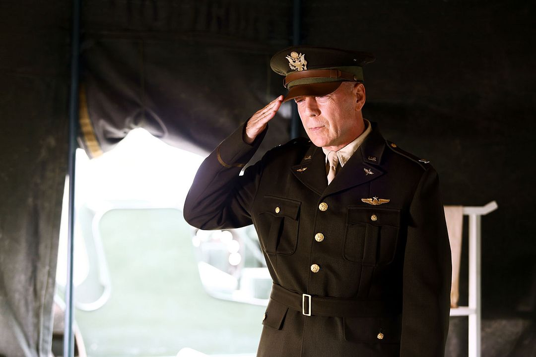 El bombardeo : Foto Bruce Willis