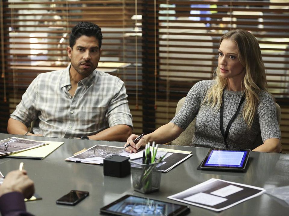 Mentes criminales : Foto Adam Rodriguez