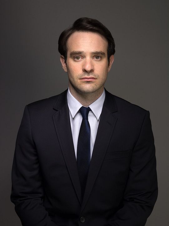 Rey de los ladrones : Cobertura de revista Charlie Cox