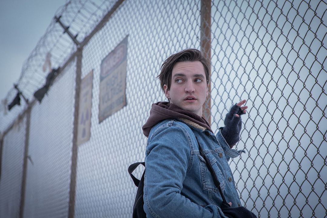 Ecos mortales : Foto Richard Harmon