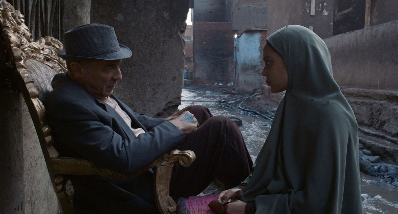 Poisonous Roses : Foto