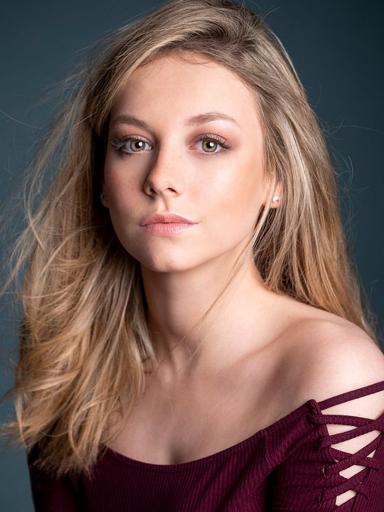 Póster Ester Expósito