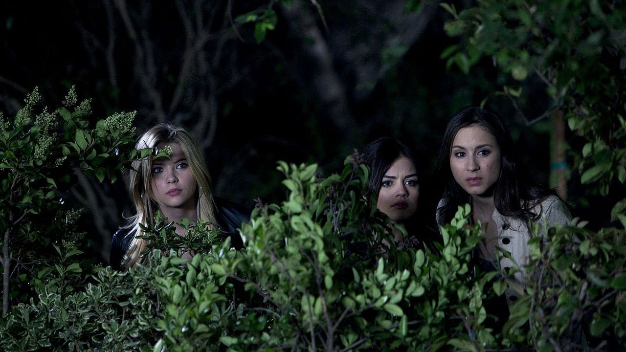 Pretty Little Liars : Póster