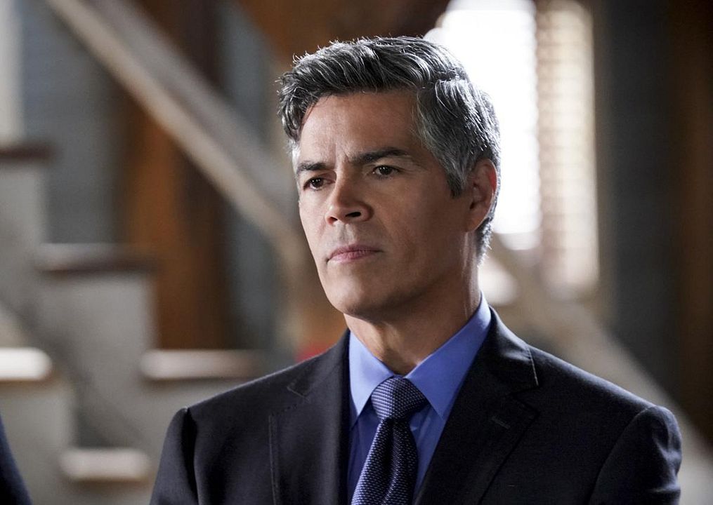 Foto Esai Morales