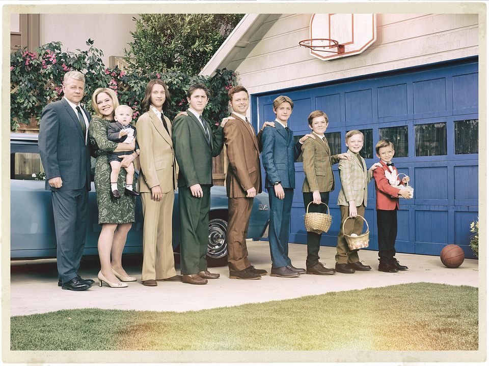 Foto Michael Cudlitz, Mary McCormack, Jack Gore, Andy Walken, Sam Straley