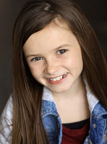 Póster Cailey Fleming