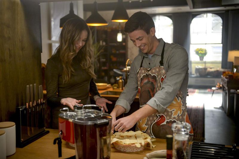 Flash : Foto Grant Gustin, Danielle Panabaker