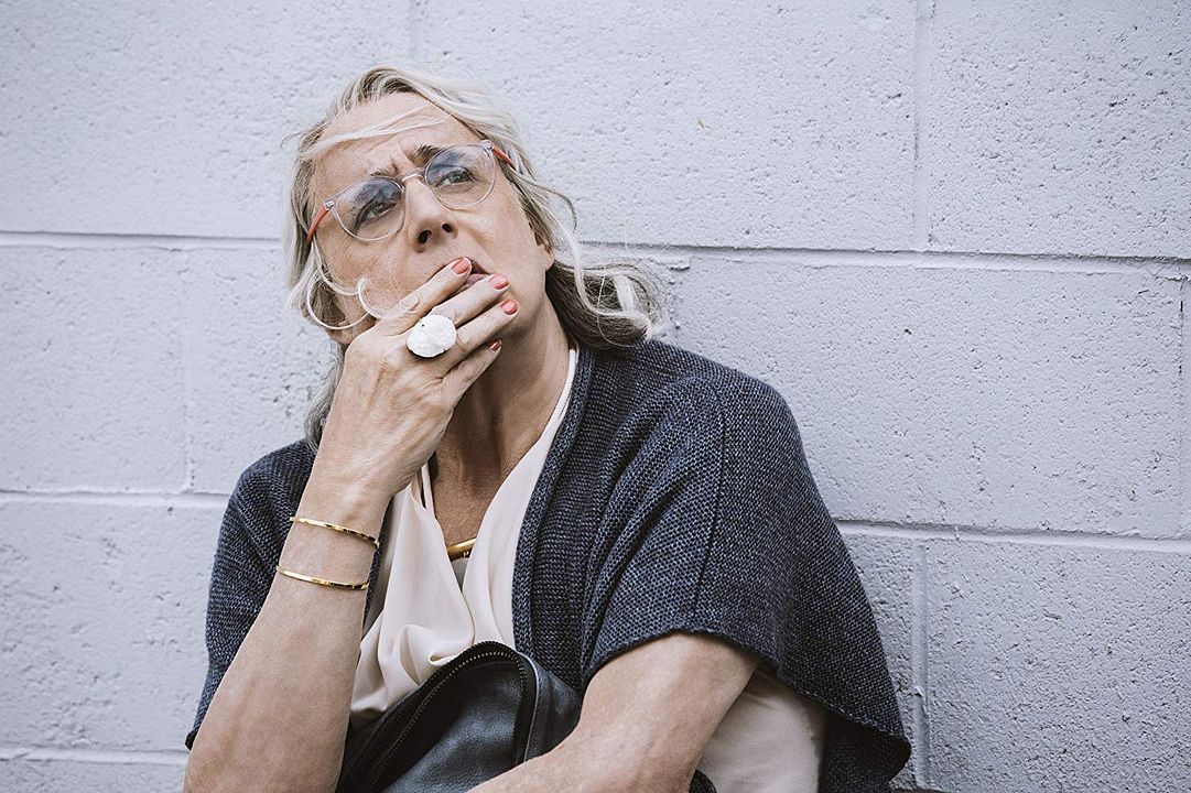 Transparent : Póster